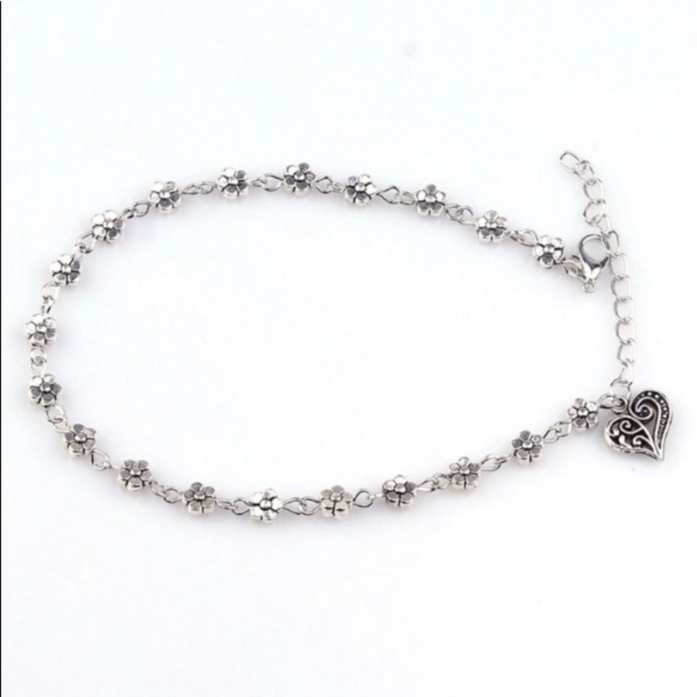Flowers and Heart Pendant Fashion Anklet - Picture 2 of 3